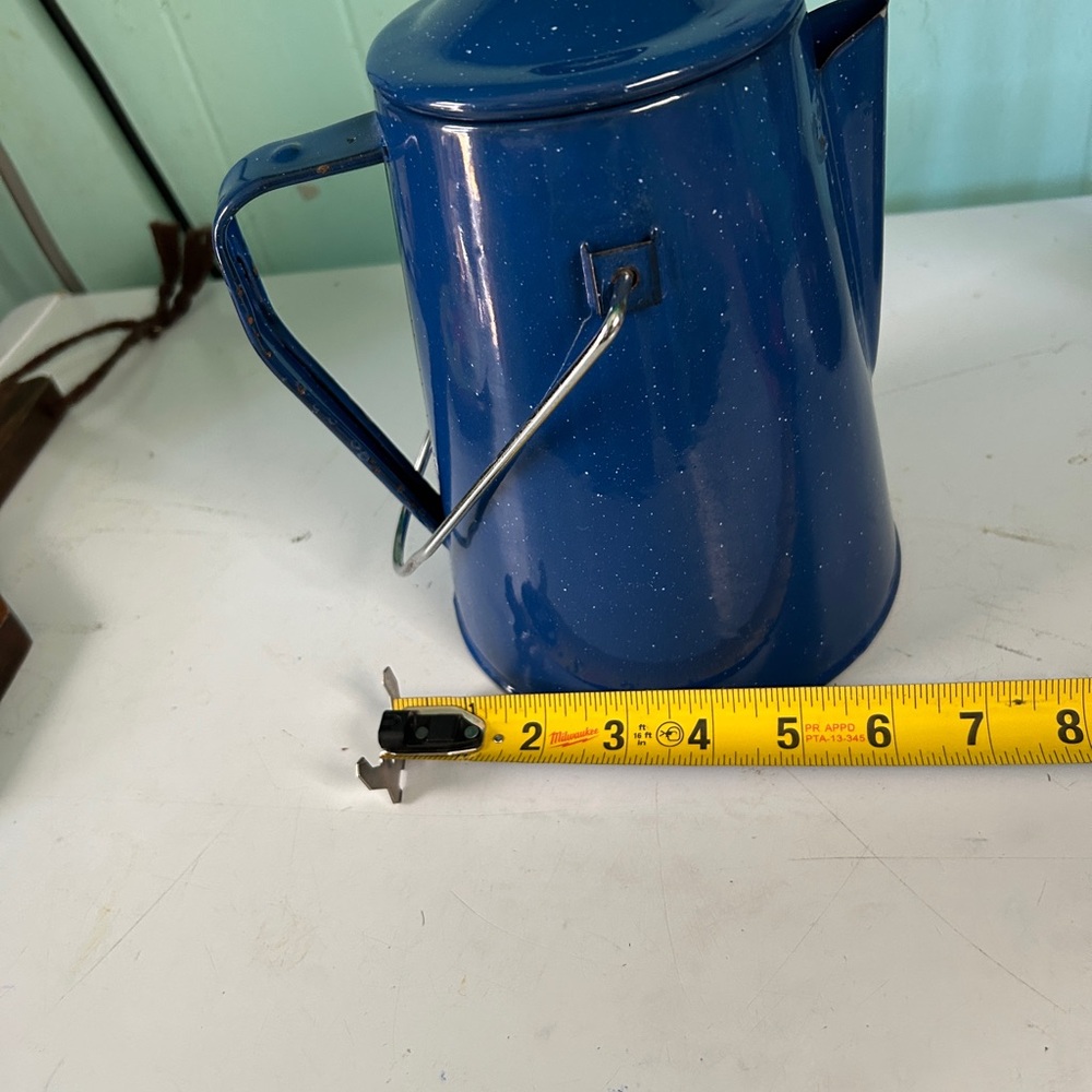 Vintage blue enamel coffee/ tea pot,camping,country ,farmhouse - Picture 2 of 5